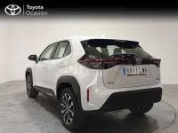 Usado Toyota Yaris Cross Active 116 CV (85 kW) 2022 Blanco SUV
