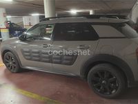 Usado Citroën C4 Cactus Shine 92 CV (67 kW) 2015 Marrón Utilitario
