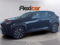 Usado Toyota Yaris Active 116 CV (85 kW) 2023 Negro Utilitario