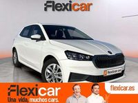 Usado Skoda Fabia Ambition 95 CV (69 kW) 2022 Blanco Utilitario