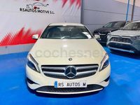 Usado Mercedes A180 Urban 109 CV (80 kW) 2015 Blanco Berlina