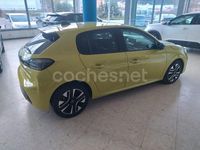 Occasion Peugeot 208 Allure 100 PK (73 kW) 2024 Geel Hatchback