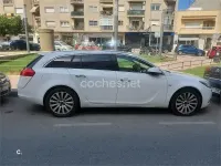 Usado Opel Insignia Edition 160 CV (117 kW) 2010 Blanco Familiar