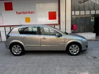 Usado Opel Astra Edition 110 CV (80 kW) 2009 Beige Berlina