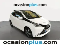 Usado Toyota Aygo x-sky 69 CV (50 kW) 2018 Blanco Utilitario