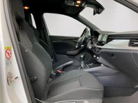 Usado Skoda Kamiq Sport 110 CV (80 kW) 2023 Blanco SUV