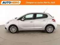 Usado Peugeot 208 Allure 100 CV (73 kW) 2017 Gris Utilitario