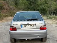 Usado Citroën Saxo 58 CV (42 kW) 2000 Gris / plata Utilitario