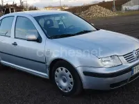 Usado VW Bora Conceptline 100 CV (73 kW) 2003 Gris / plata Berlina