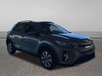 Usado Kia Stonic 100 CV (73 kW) 2025 Gris SUV