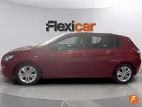 Usado Peugeot 308 Style 110 CV (80 kW) 2016 Rojo