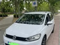 Usado VW Touran Edition 115 CV (84 kW) 2017 Blanco Monovolumen