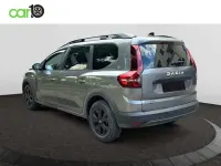Usado Dacia Jogger Expression 141 CV (103 kW) 2023 Gris Monovolumen