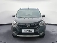 Usado Dacia Lodgy Comfort 115 CV (84 kW) 2022 Gris Monovolumen