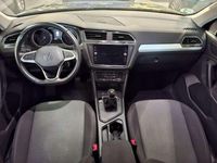 Usado VW Tiguan Edition 131 CV (96 kW) 2021 Azul SUV