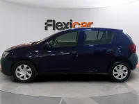 Usado Dacia Sandero Acces 75 CV (55 kW) 2018 Azul Berlina