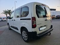 Usado Citroën Berlingo Feel 102 CV (75 kW) 2021 Blanco Monovolumen