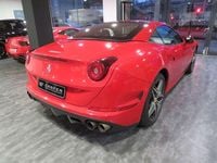 Usado Ferrari California 560 CV (411 kW) 2014 Rojo Descapotable