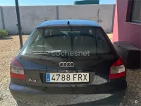 Usado Audi A3 Ambition 130 CV (95 kW) 2002 Azul Utilitario