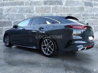 Usado Kia ProCeed GT-Line 140 CV (102 kW) 2019 Gris / plata Familiar