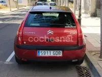 Usado Citroën C4 90 CV (66 kW) 2008 Rojo Berlina