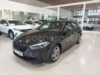 Usado BMW 118 Comfort Edition 150 CV (110 kW) 2022 Negro Utilitario