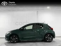 Usado Toyota Yaris Hybrid Style 116 CV (85 kW) 2025 Verde Berlina
