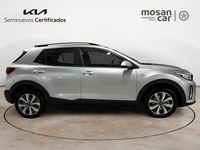 Usado Kia Stonic 101 CV (74 kW) 2024 Gris SUV