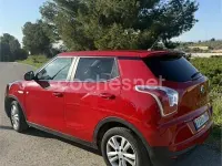 Usado SsangYong Tivoli Limited 115 CV (84 kW) 2017 Rojo SUV