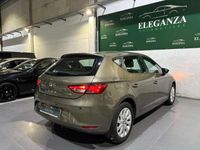 Usado Seat Leon Style 110 CV (80 kW) 2016 Verde Utilitario