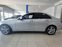 Usado Mercedes C220 Elegance 170 HP (125 kW) 2007 Cinzento Sedan