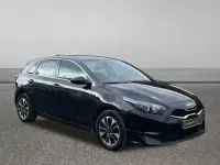 Usado Kia Ceed 100 CV (73 kW) 2024 Negro Utilitario