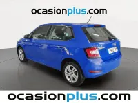 Usado Skoda Fabia 75 CV (55 kW) 2019 Azul Utilitario
