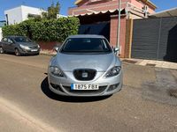Usado Seat Leon Reference 105 CV (77 kW) 2006 Gris / plata Utilitario