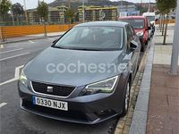 Usado Seat Leon Style 105 CV (77 kW) 2015 Gris / plata Berlina