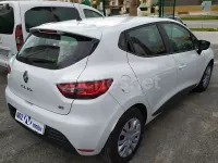 Usado Renault Clio IV Business 75 CV (55 kW) 2018 Blanco Berlina