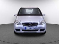 Usado Mercedes A180 Avantgarde 109 CV (80 kW) 2007 Plata Utilitario