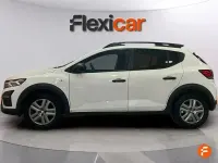 Usado Dacia Sandero Essentiel 100 CV (73 kW) 2021 Blanco Berlina