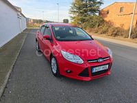 Usado Ford Focus Sport 115 CV (84 kW) 2012 Rojo Berlina