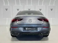 Usado Mercedes CLA200 163 CV (119 kW) 2024 Gris / plata Berlina