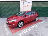 Usado Ford Focus Titanium 115 CV (84 kW) 2011 Granate Berlina