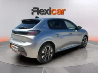 Usado Peugeot 208 Allure 101 CV (74 kW) 2025 Gris Utilitario