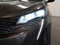 Usado Peugeot 3008 Active 130 CV (95 kW) 2021 Gris / plata SUV