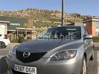 Usado Mazda 3 Sportive 150 CV (110 kW) 2005 Gris / plata Berlina