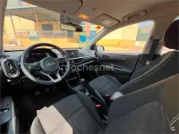 Usado Kia Picanto 67 CV (49 kW) 2019 Azul Utilitario