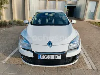 Usado Renault Mégane III Dynamique 110 CV (80 kW) 2012 Blanco Berlina