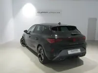 Usado Cupra Leon 150 CV (110 kW) 2024 Negro