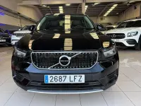 Usado Volvo XC40 Momentum 150 CV (110 kW) 2020 Negro SUV