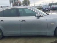 Usado BMW 530 193 CV (141 kW) 2004 Gris / plata Berlina