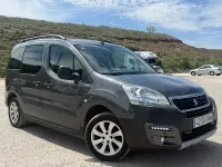 Usado Peugeot Partner Tepee Active 110 HP (80 kW) 2016 Preto Monovolume